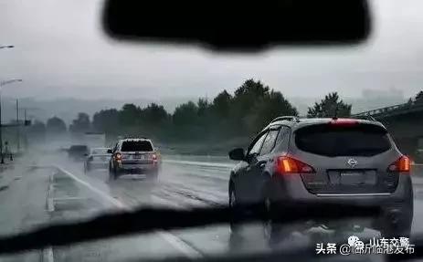 今明兩天，暴雨、雷電、降溫全到齊! 剛剛，臨沂發(fā)布重要天氣預(yù)報(bào)！
