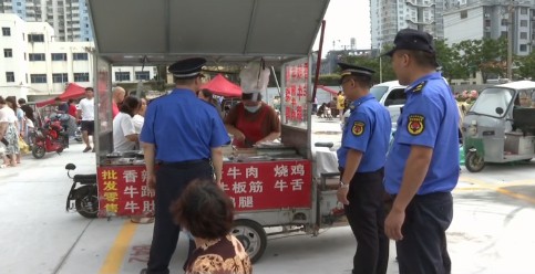 「創(chuàng)建文明城市 共筑美好家園」  臨沂河?xùn)|區(qū)：市場規(guī)范經(jīng)營 退路進(jìn)市，還路于民
