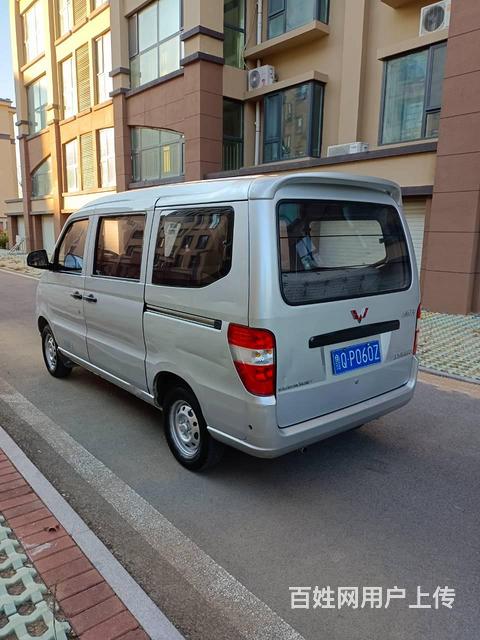 2011年新五菱之光6390，一手車，售價8千8