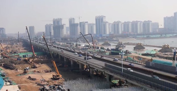 「開局“十四五”開啟新征程」臨沂北京路沂河橋及兩岸立交改造工程：千斤頂頂起一座橋