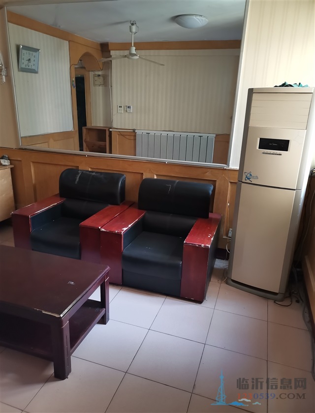 青龍河小區(qū)房屋一套出租