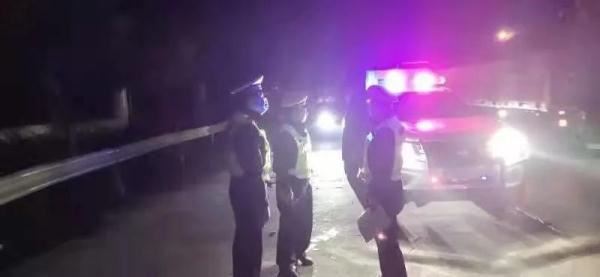 臨沂多輛貨車超載被查，多載的是“禍”不是貨