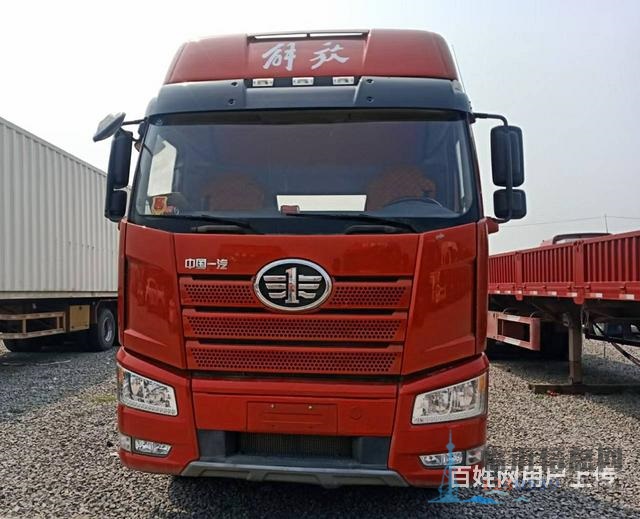 出售精品二手解放牽引車 460馬力，國五，雙驅(qū)輕體