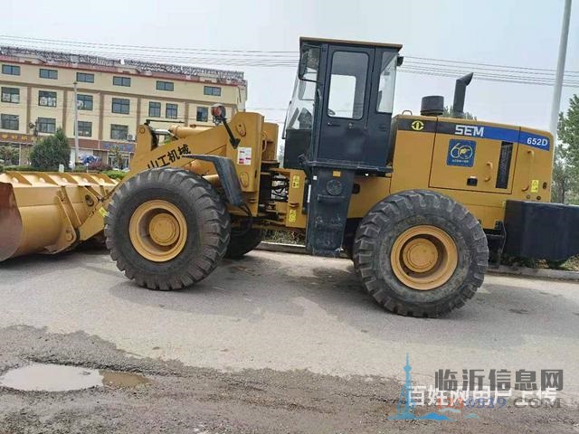 轉(zhuǎn)讓個(gè)人18年山工652D