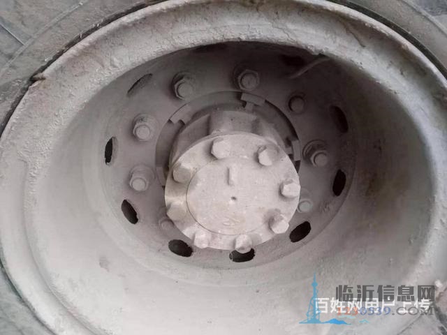 12年時(shí)代自卸 急售