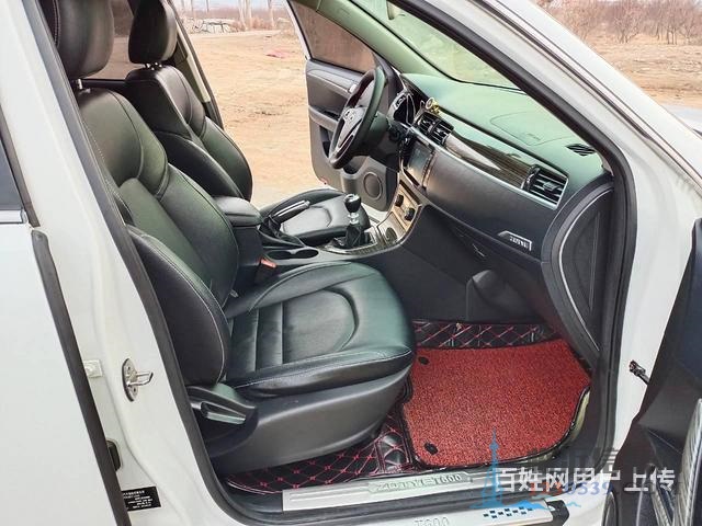 眾泰T600 2016款 1.5T 手動 運動版尊貴型