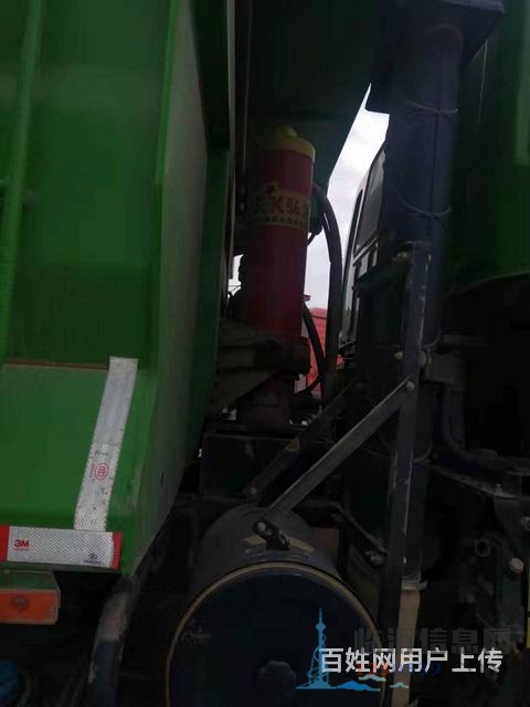 出售二手歐曼渣土車 350馬力 5.6米大箱 國五