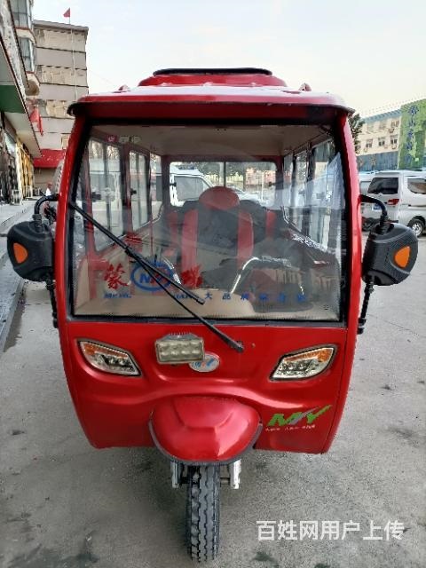 電動(dòng)三輪車轉(zhuǎn)讓手續(xù)齊全滿電可以行駛170里路