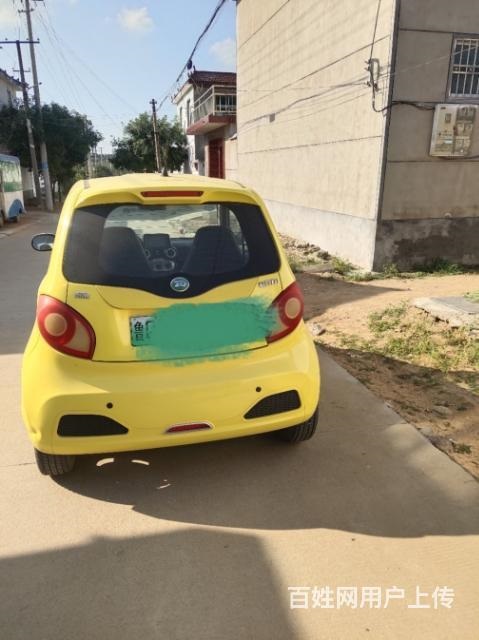 轉(zhuǎn)讓知豆電動(dòng)轎車