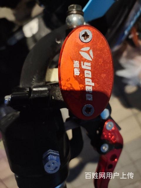 雅迪戰(zhàn)警電動(dòng)車（9.5成新