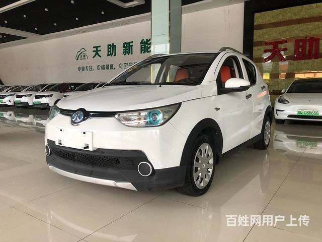 北汽EC180