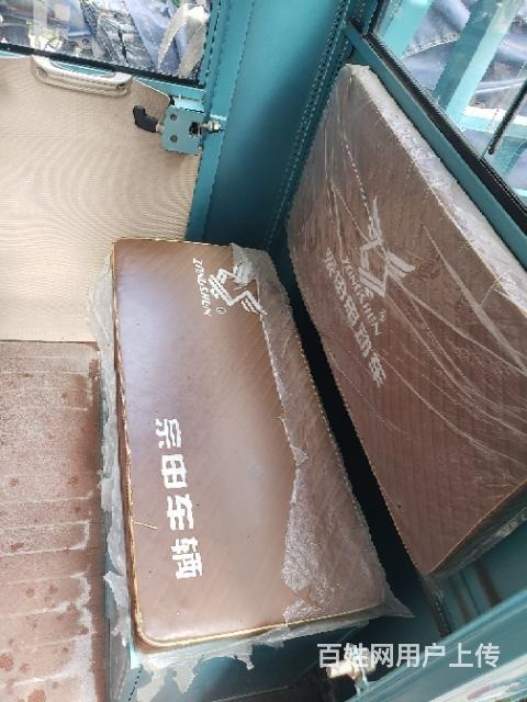 宗申牌電動三輪，原裝車棚，原裝電瓶，車況完好無損