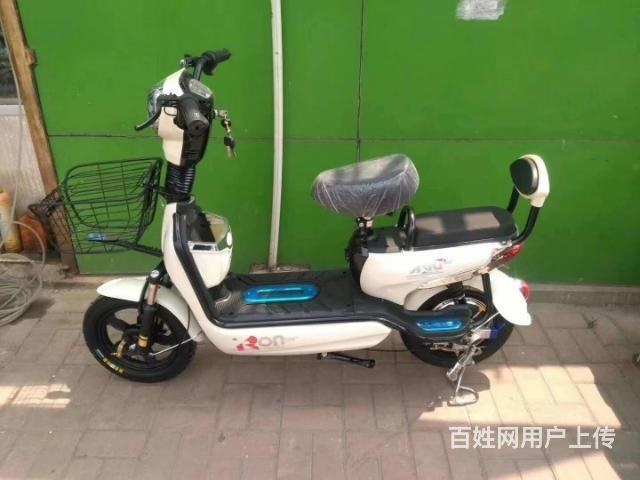 全新二輪電動車
