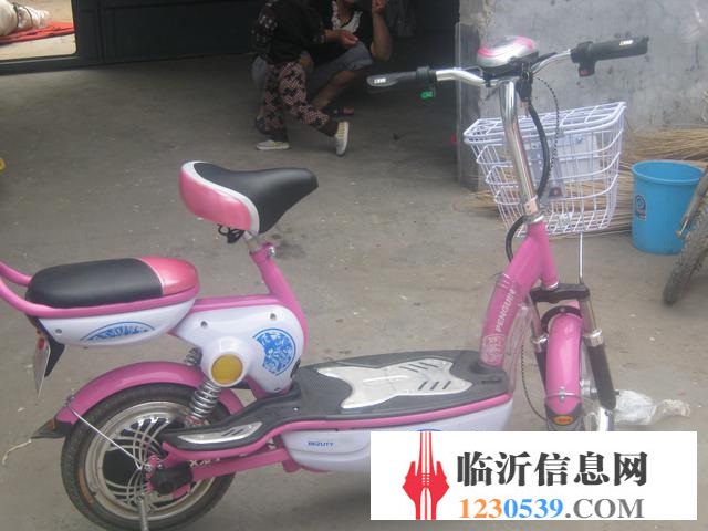 最新款電動(dòng)車(chē) 揮淚賣(mài) 超低的價(jià)格 質(zhì)量保證
