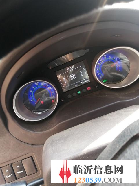 急售比德文四輪電動(dòng)車M8一臺(tái)，準(zhǔn)新車