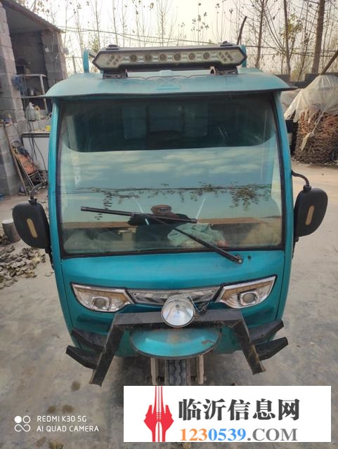 出售電動(dòng)三輪車