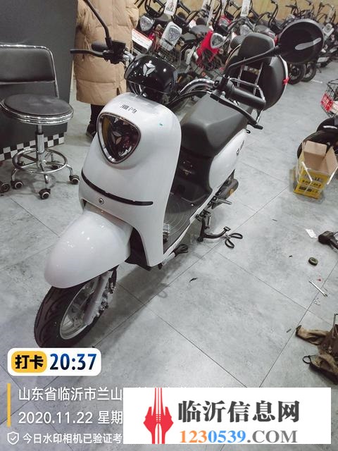 雅迪電動(dòng)車