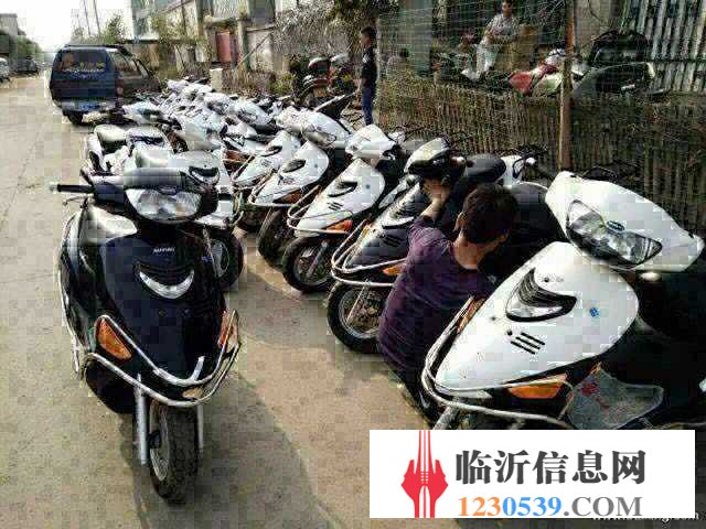 長(zhǎng)年出售各種品牌二手摩托車