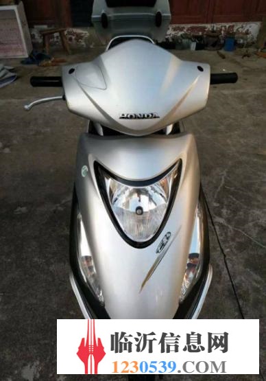 臨沂大量批發(fā)摩托本田鈴木摩托車