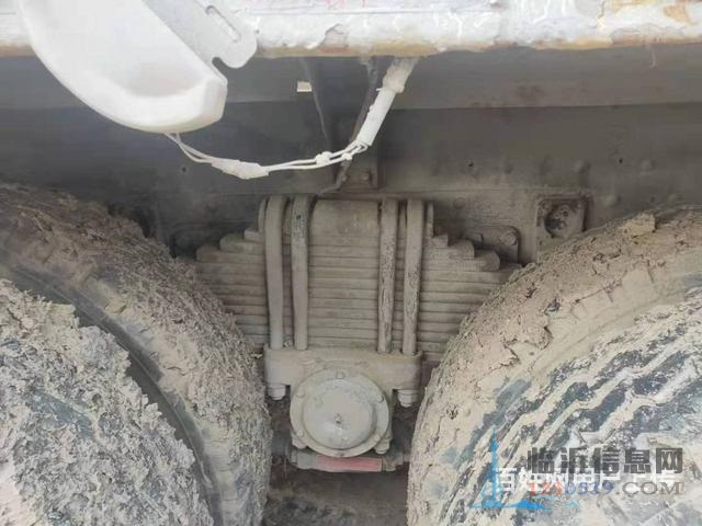 出售17年二手三一大12方攪拌車340馬力三一上裝