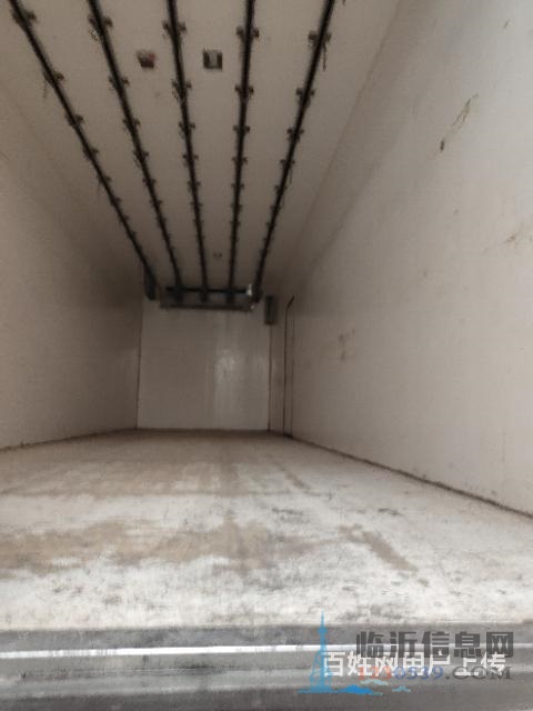 天龍9.6貨箱前四后四獨(dú)立冷藏車 國5