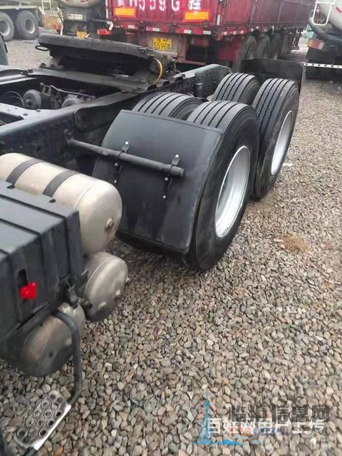 轉(zhuǎn)讓二手德龍牽引車，濰柴發(fā)動機(jī)，430馬力， 雙驅(qū)