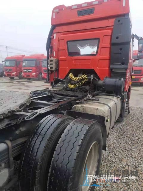 出售二手解放牽引車，錫柴發(fā)動(dòng)機(jī)，350馬力，國(guó)五，