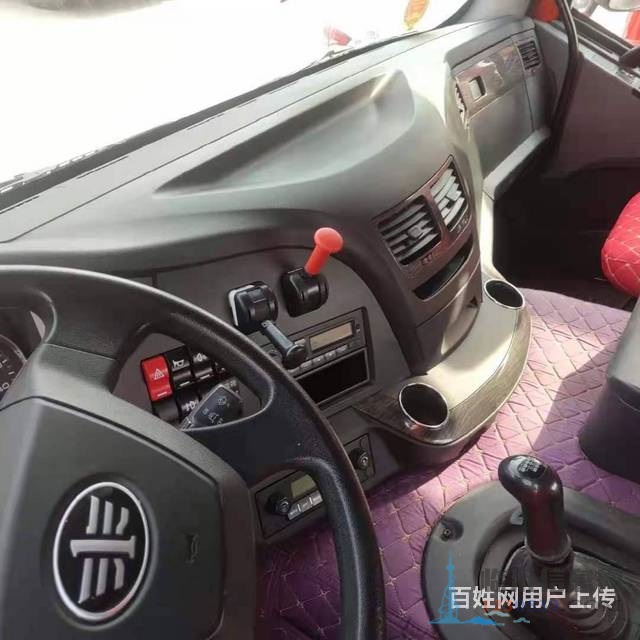 原版車(chē)出售二手解放牽引車(chē) 420馬力國(guó)五 雙驅(qū)輕體