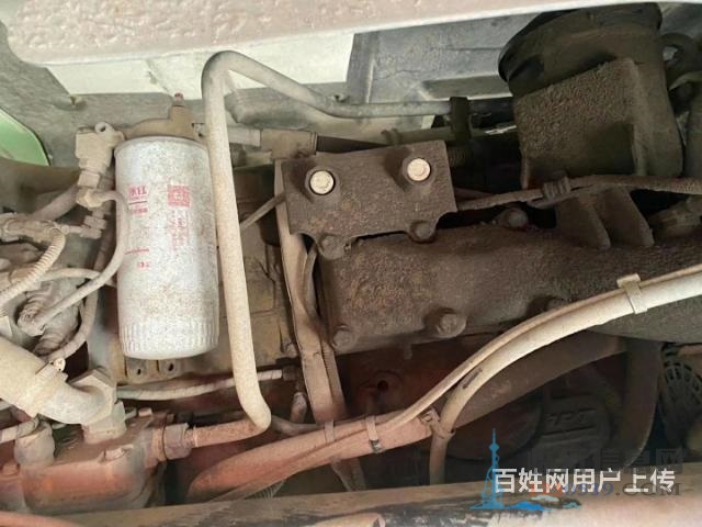 紅巖杰獅前四后八自卸車