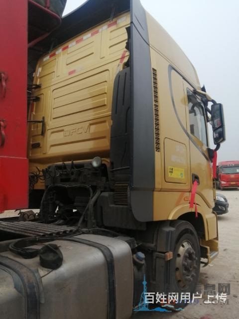 國五520馬力東風天龍旗艦牽引車
