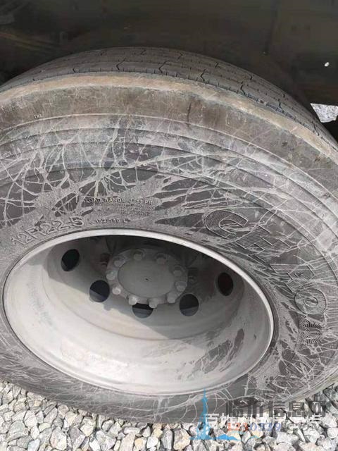 前四后四二手解放9.6米箱貨車 280馬力 國五