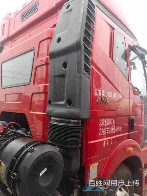 出售二手解放牽引車，錫柴發(fā)動(dòng)機(jī)，420馬力，國(guó)五，