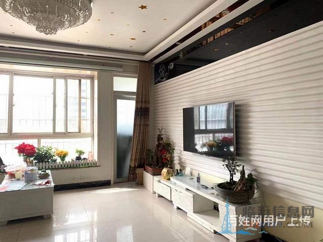 免 稅，真實圖片，低樓層，精裝南北通透， 近，天鵝湖