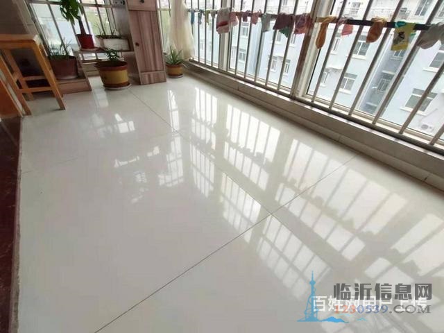 盛世春暉 精裝三室兩廳 證過二帶車位儲(chǔ)藏室