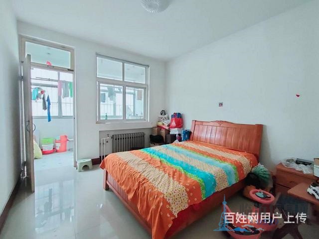 免 稅，真實圖片，低樓層撿漏三室，全明戶型，好采光，新華家園