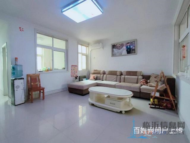 免 稅，真實圖片，低樓層撿漏三室，全明戶型，好采光，新華家園
