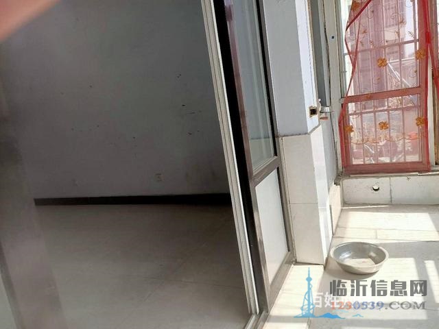 免 稅，四室送車庫，送小院，南北通透雙衛(wèi)，花園位置，盛世嘉園
