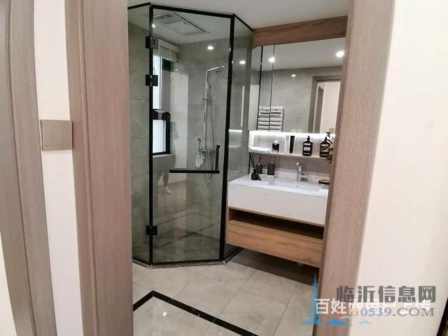 羅莊區(qū)現(xiàn)房團 購走 一手 高品質(zhì)住宅四室