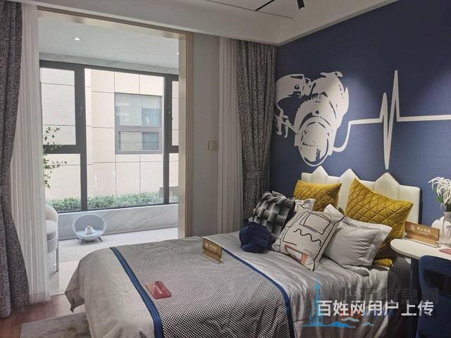 南湖壹號院小高8000多 首付5w 雙學(xué) 區(qū)