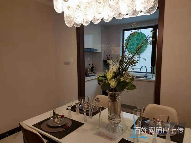 碧桂園城投翡翠外灘.精裝交付.河景一線.走一手找我團購