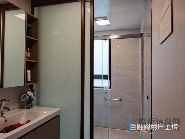 碧桂園聯(lián)手城投又一佳作翡翠外灘河景房奢享精裝四室兩廳兩衛(wèi)