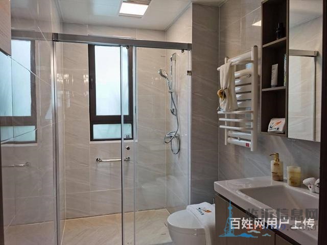 碧桂園聯(lián)手城投又一佳作翡翠外灘河景房奢享精裝四室兩廳兩衛(wèi)