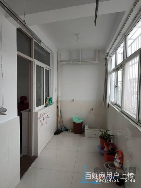 后朱汪小區(qū)5樓32萬 普通住宅 中等裝修