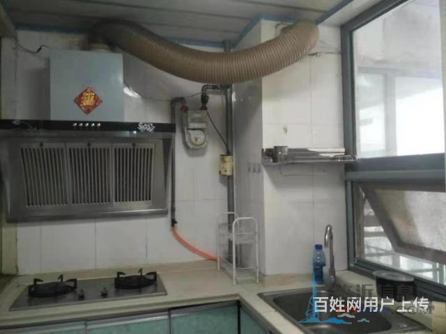錦園大廈 一室精裝帶大平臺 急售證過二九年沂州實驗