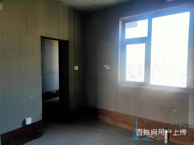 汀香郡 觀河大平層  中間樓層 毛坯  好戶型 35中