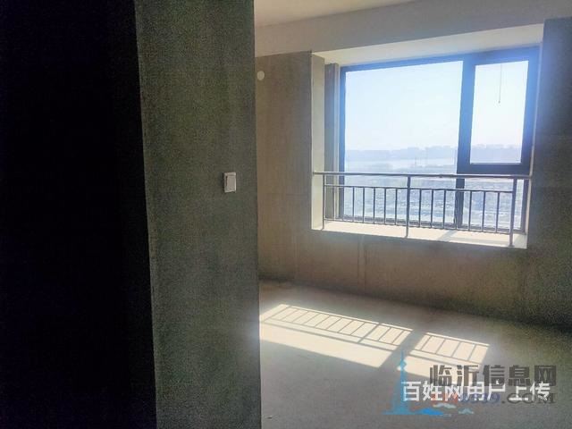 汀香郡 觀河大平層  中間樓層 毛坯  好戶型 35中