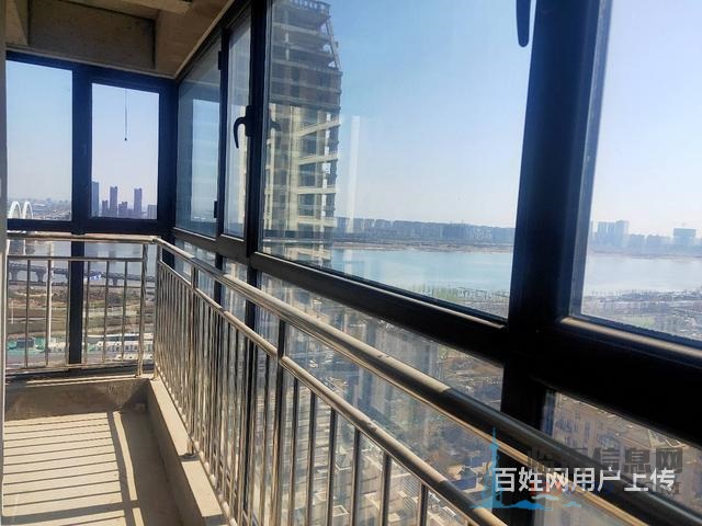 汀香郡 觀河大平層  中間樓層 毛坯  好戶型 35中