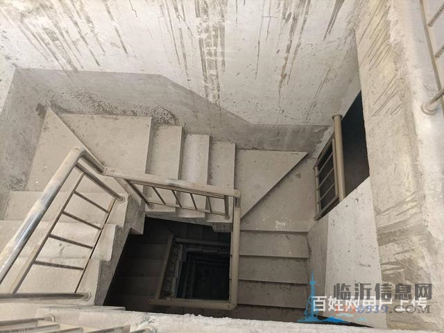馨泉源別墅 七室四廳五衛(wèi)百平露臺花園雙車位臨奧林匹克水榭華庭