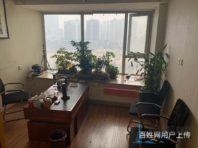 觀人民廣場(chǎng)，奧斯卡上品公館2室2廳1衛(wèi)實(shí)拍圖