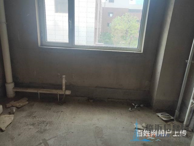 泉府公館小高 186平220萬證過2 毛坯大四室 帶子母車位